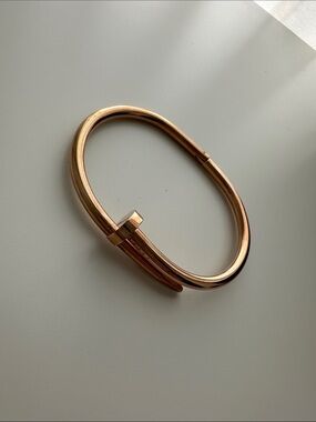 Rose gold color brass Cartier style bracelet